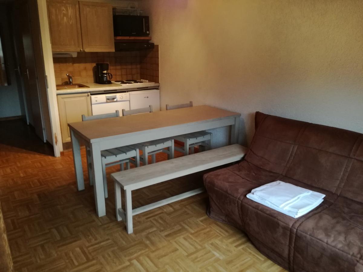 Location D'Appartements - La Residence ลาคลูซาซ์ ภายนอก รูปภาพ
